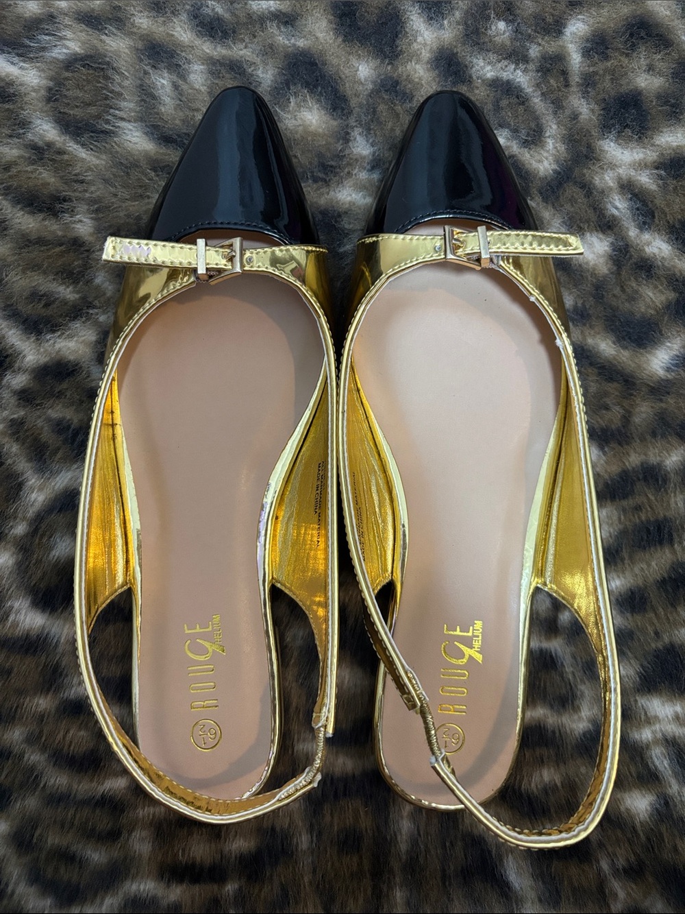 Rouge Helium Gold and Black Pointed Toe Slingback Flats with Buckle